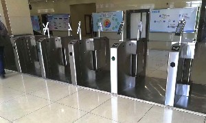 黑龍江齊齊哈爾高新智谷大廈定制擺閘